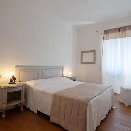 アパート La Mia Casa A Levante *